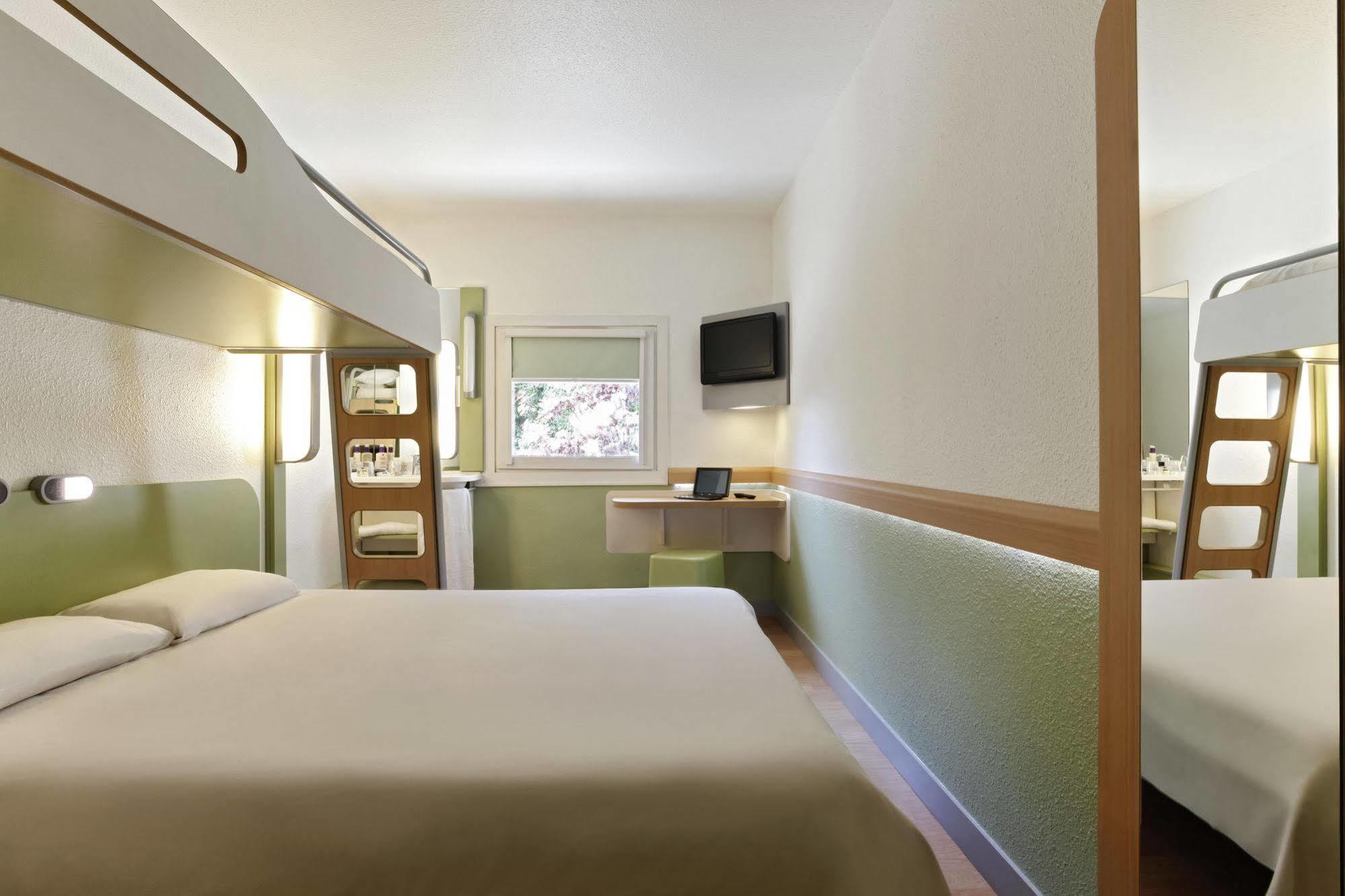 Ibis Budget Aix En Provence Est Le Canet ميرويْ المظهر الخارجي الصورة
