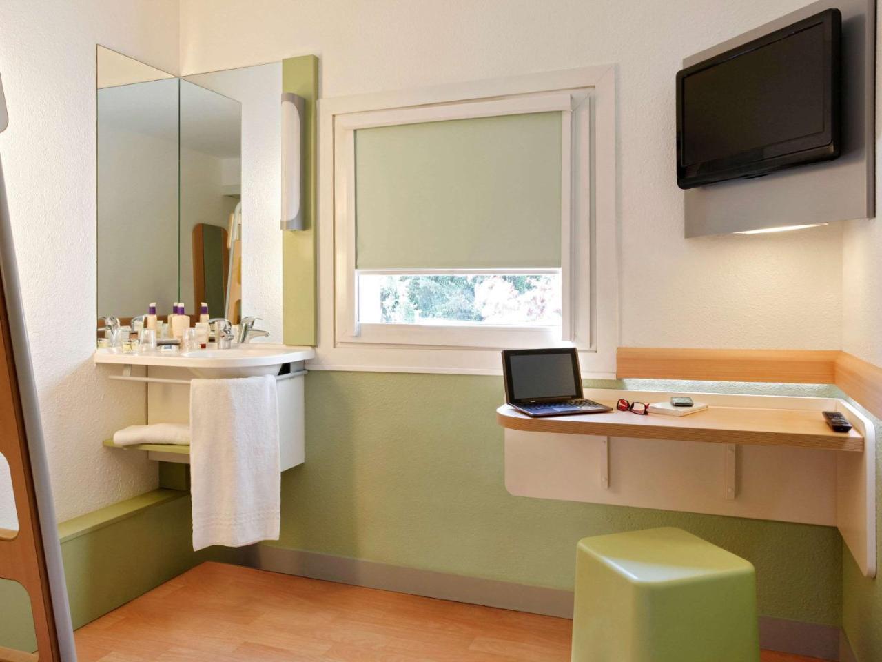 Ibis Budget Aix En Provence Est Le Canet ميرويْ المظهر الخارجي الصورة